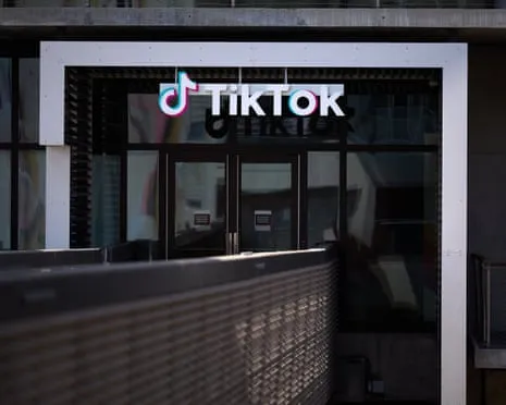 Donald Trump Celebrates TikTok Proposed Agreement as Beijing Suggests Core Tech Ownership Persists